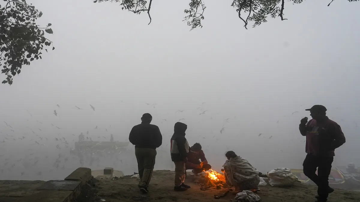 दिल्ली में घना कोहरा - इंडिया टीवी हिंदी