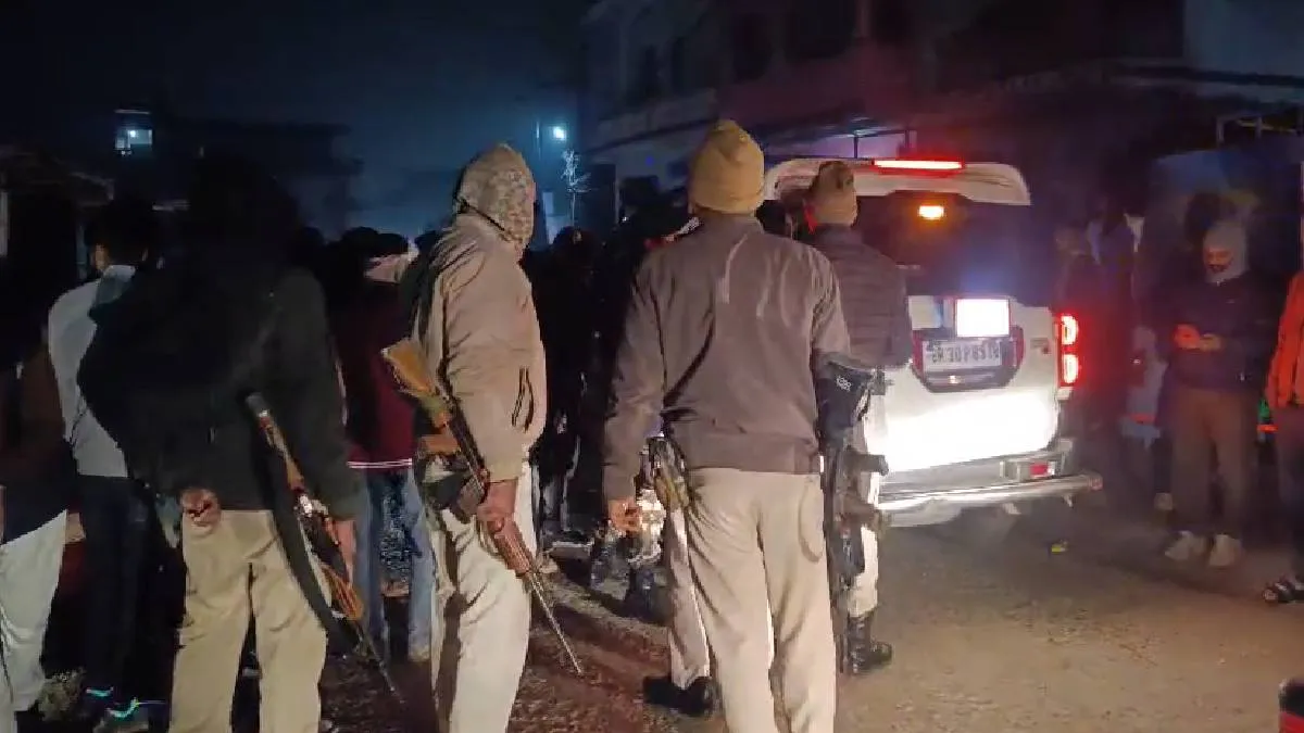 पुलिस मौके पर मामले की जांच कर रही है- इंडिया टीवी हिंदी