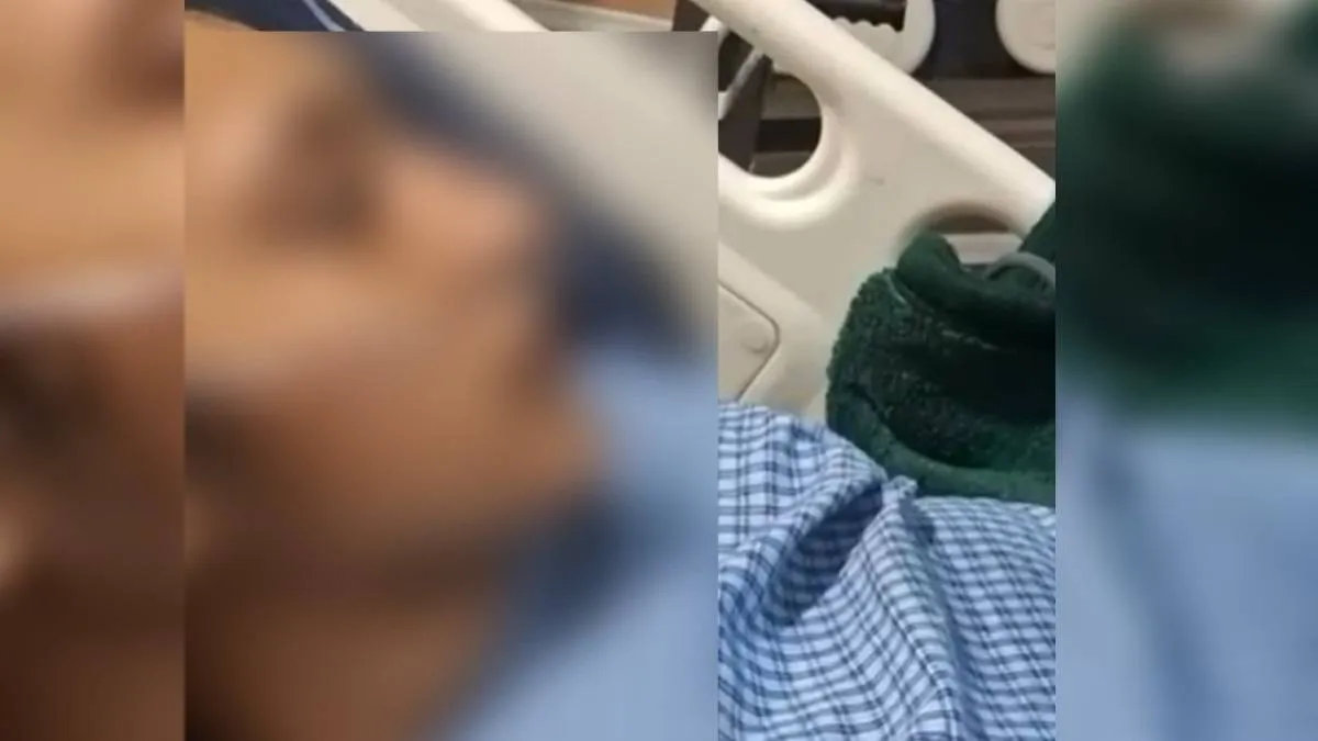 अस्पताल में भर्ती होने के दौरान पीड़िता की तस्वीर - इंडिया टीवी हिंदी