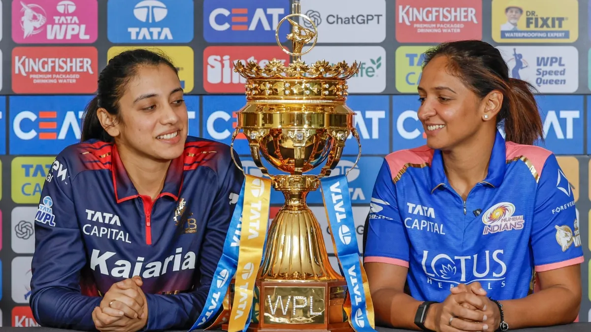 WPL 2026 : हरमनप्रीत की पलटन के खिलाफ बेंगलुरु ने चुनी बॉलिंग