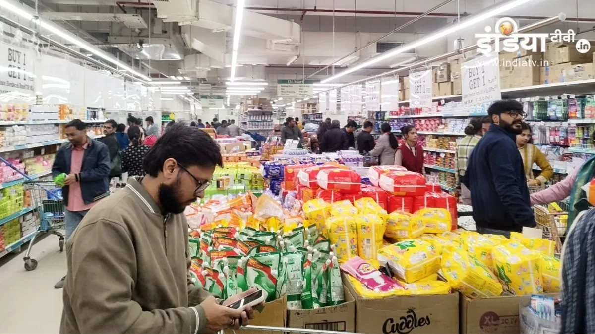 महंगाई फिलहाल नियंत्रण में है, लेकिन हालिया बढ़त नीति निर्माताओं के लिए सतर्क रहने का संकेत है।- India TV Paisa