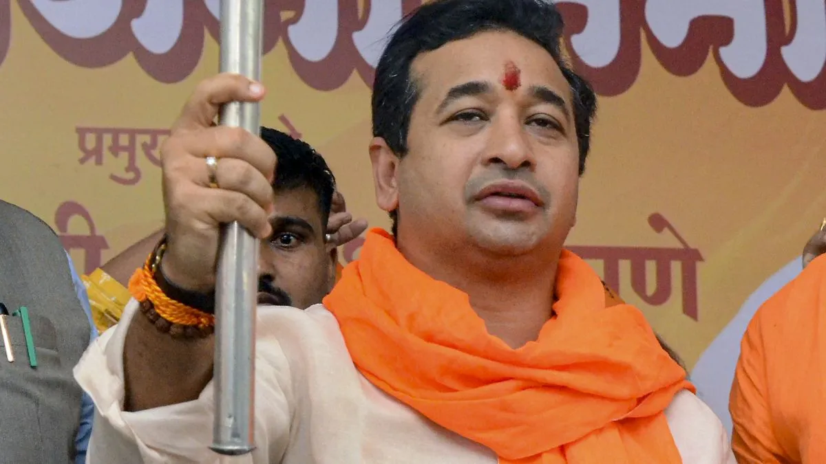 नितेश राणे बुलडोजर चेतावनी- इंडिया टीवी हिंदी