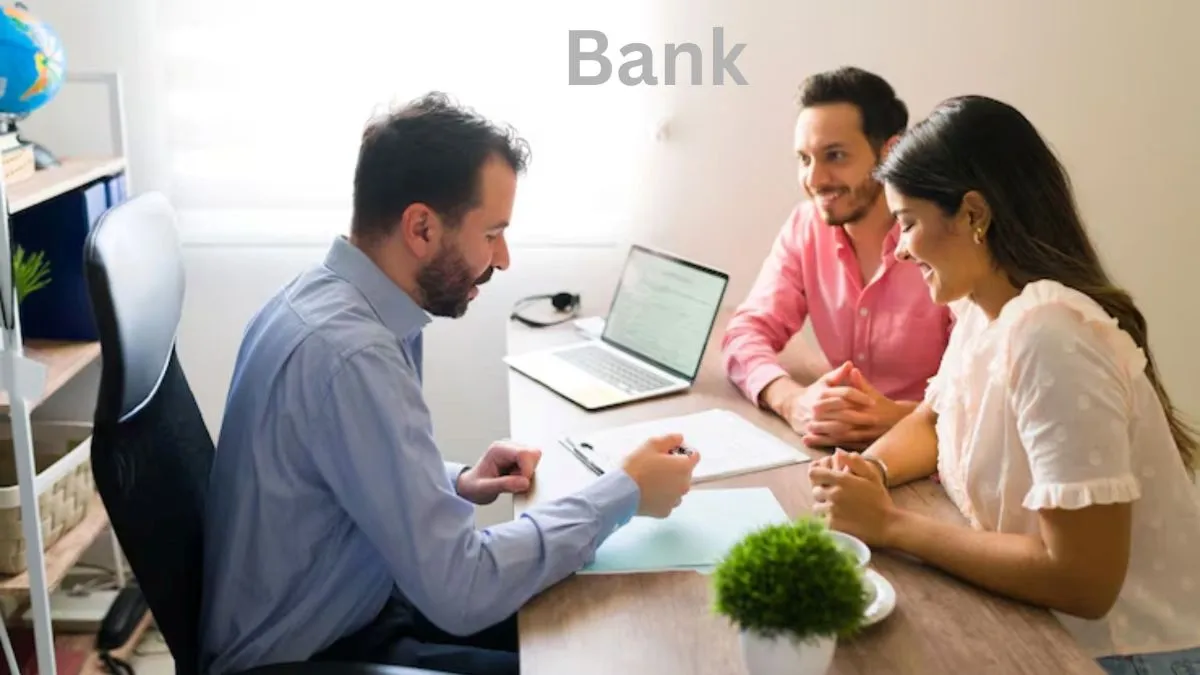 In many cases, a loan with a slightly higher interest rate may be cheaper overall.- India TV Paisa