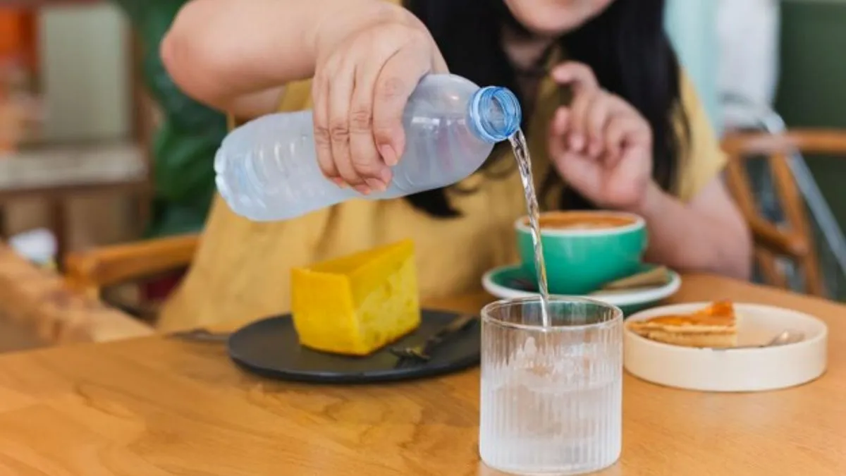 पैकेज्ड वस्तुओं पर मनमानी कीमत वसूलने वालों को सबक मिला है।- India TV Paisa