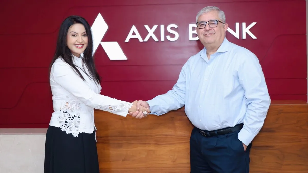 Amruta Fadnavis axis bank- India TV Hindi