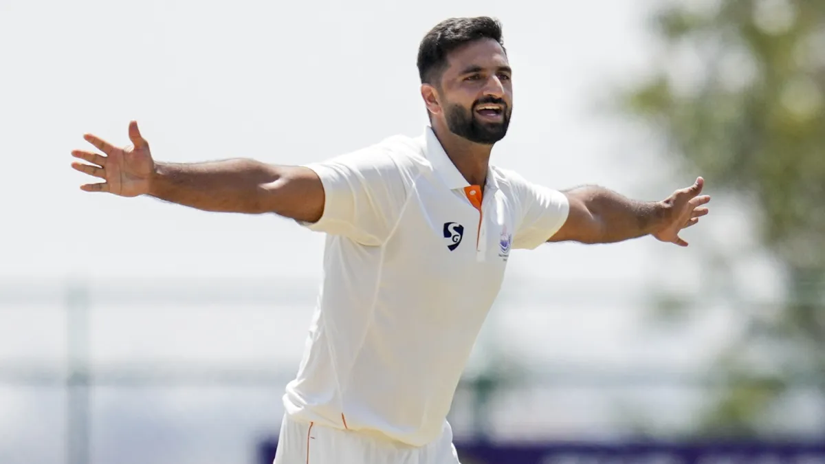 Auqib Nabi- India TV Hindi