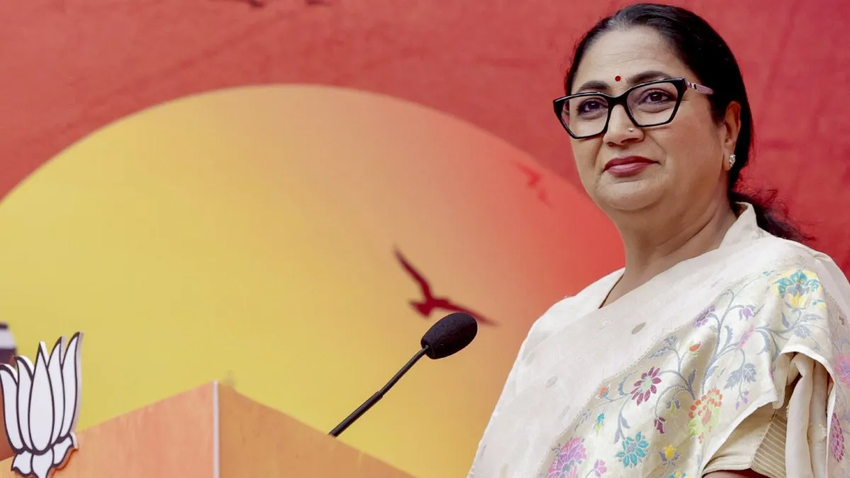 delhi bjp one year completed- India TV Hindi