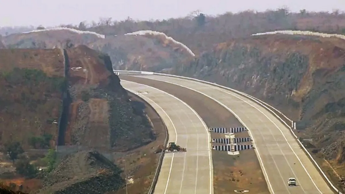 दिल्ली-देहरादून एक्सप्रेसवे पर कुछ काम अभी बचा हुआ है। - India TV Paisa
