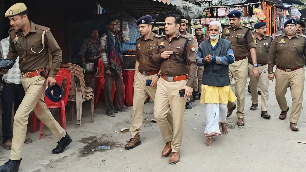 Sakaha Shiv Mandir Hardoi, IG Kiran S Sakaha Shiv Mandir Visit- India TV Hindi