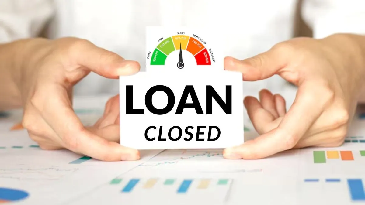 आमतौर पर बैंक और वित्तीय संस्थान हर महीने क्रेडिट ब्यूरो को जानकारी भेजते हैं।- India TV Paisa