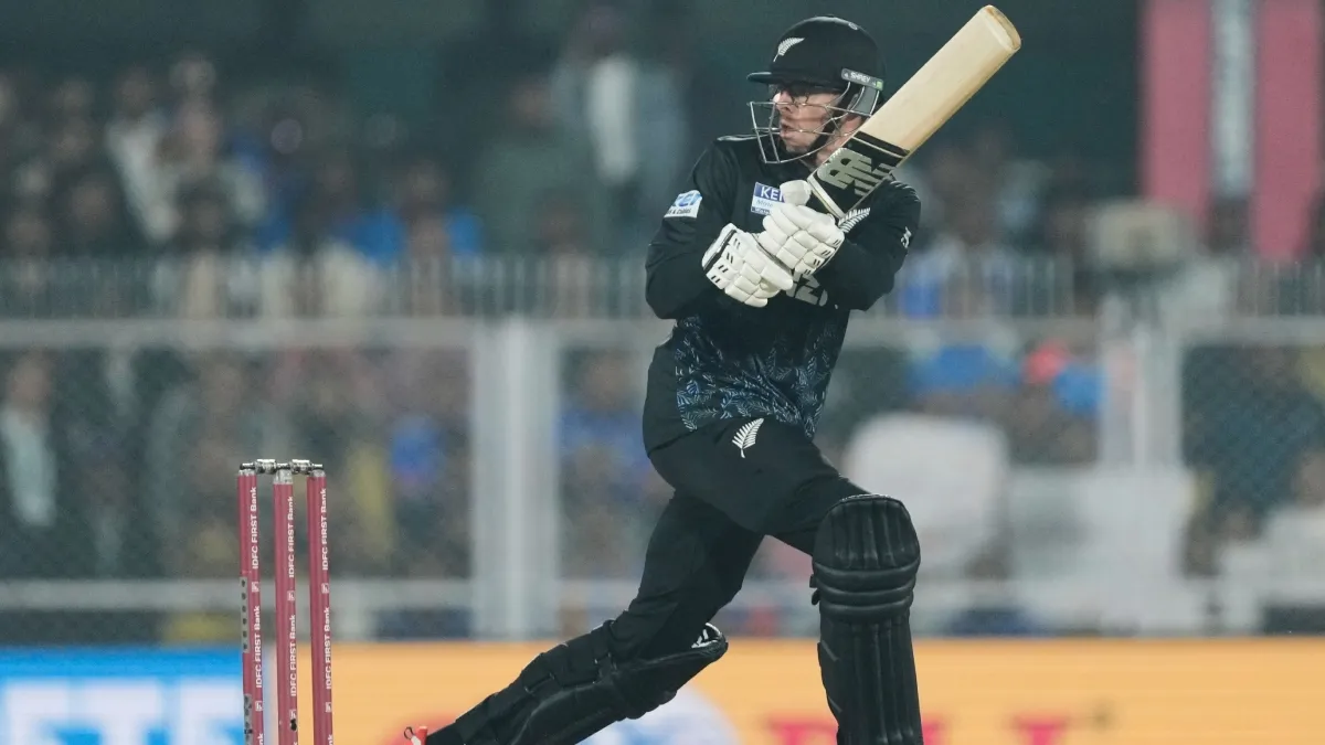 Mitchell Santner- India TV Hindi