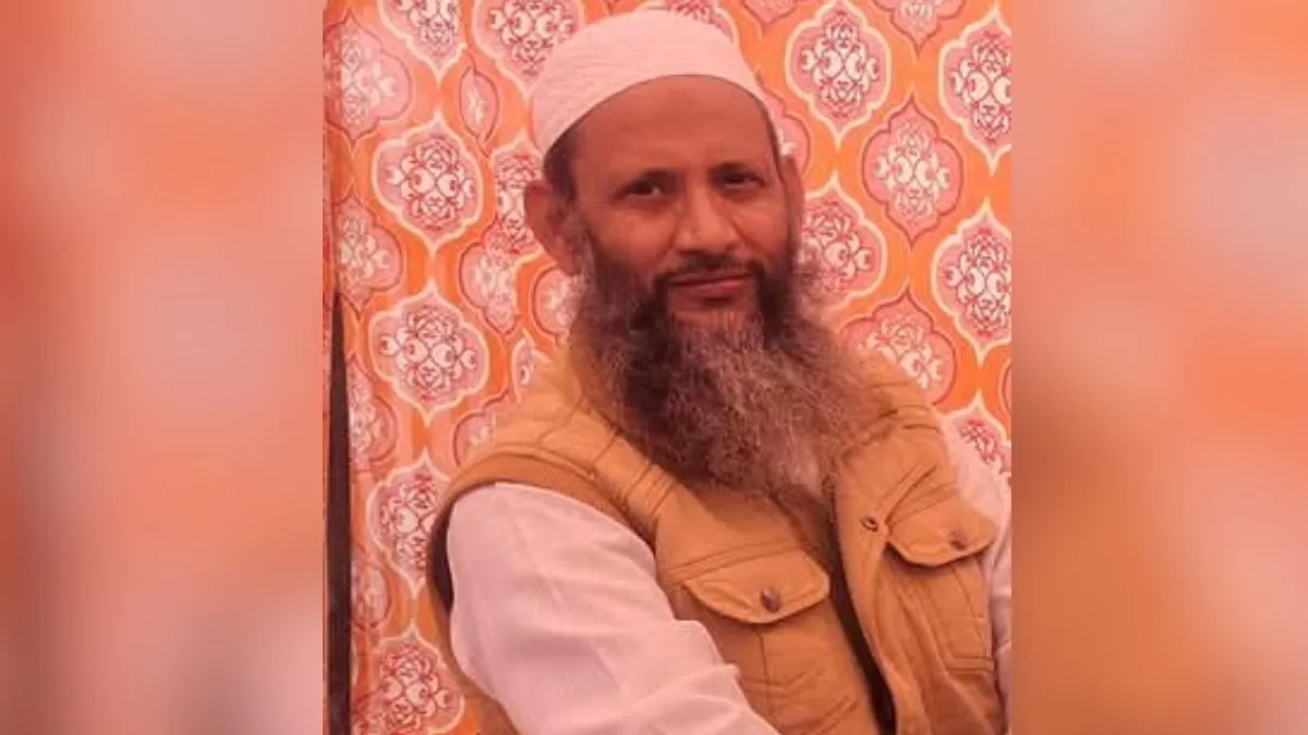 हेडमास्टर जान मोहम्मद निलंबित- India TV Hindi