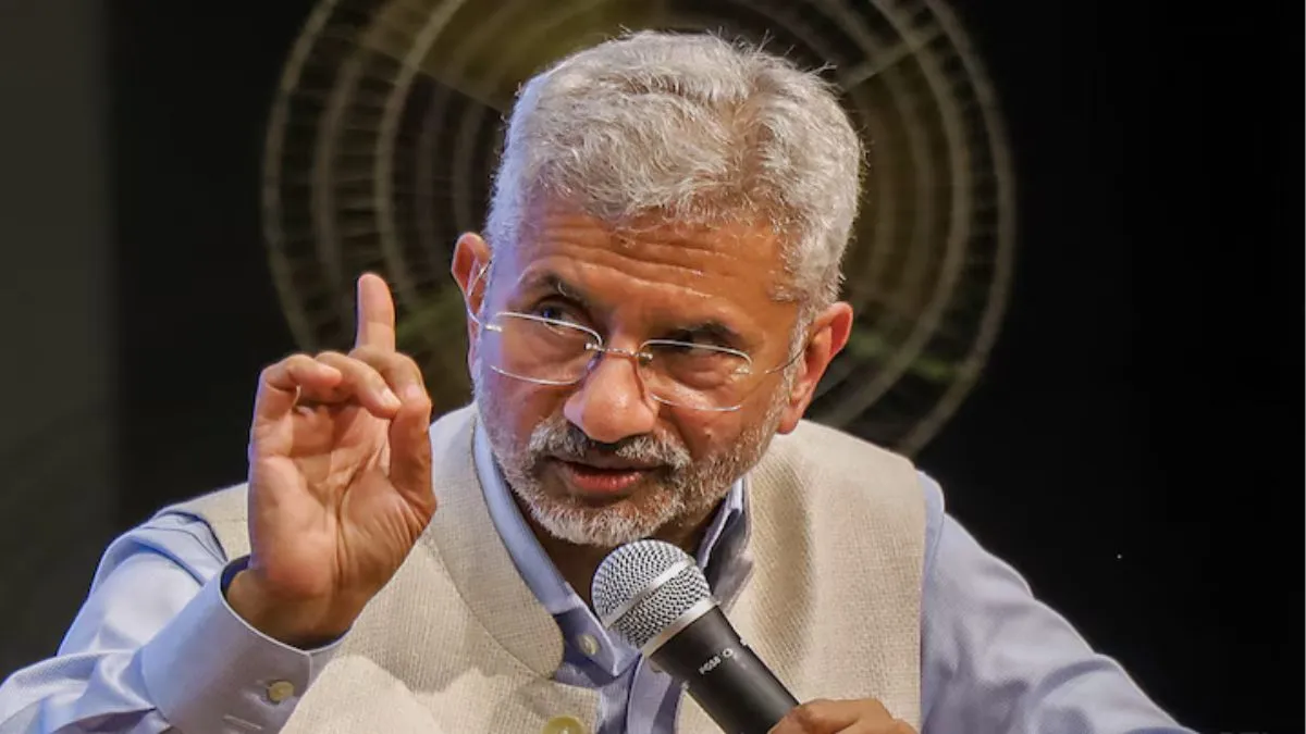 एस जयशंकर ने ईरान और इजरायल के विदेश मंत्रियों से की बात।- India TV Hindi