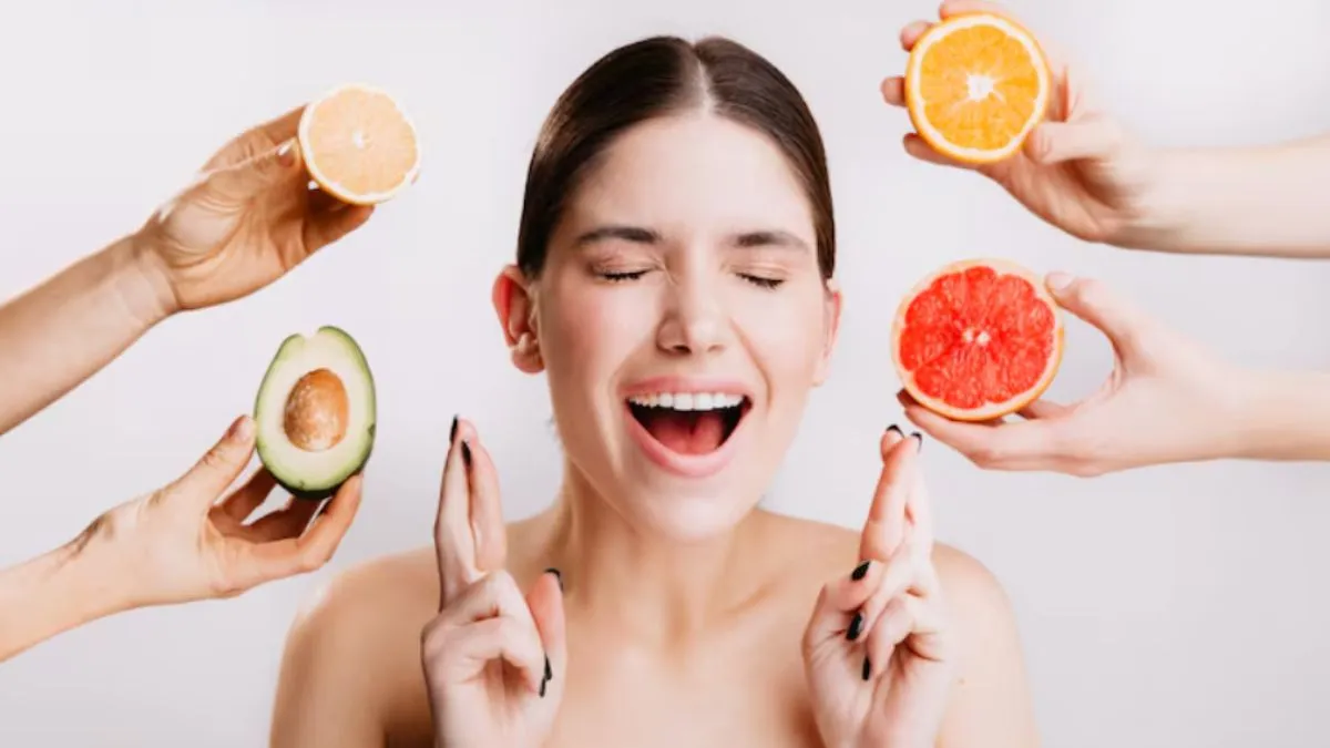 ग्लोइंग स्किन के लिए सुबह खाली पेट खाएं ये चीजें- India TV Hindi