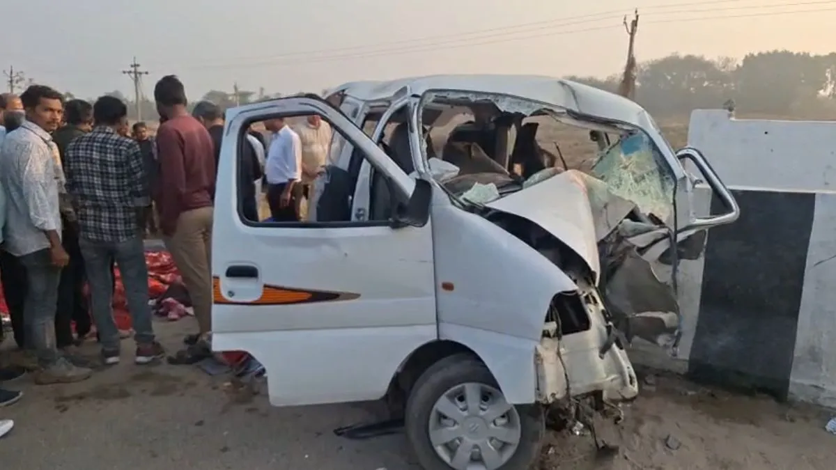 Road accident- India TV Hindi