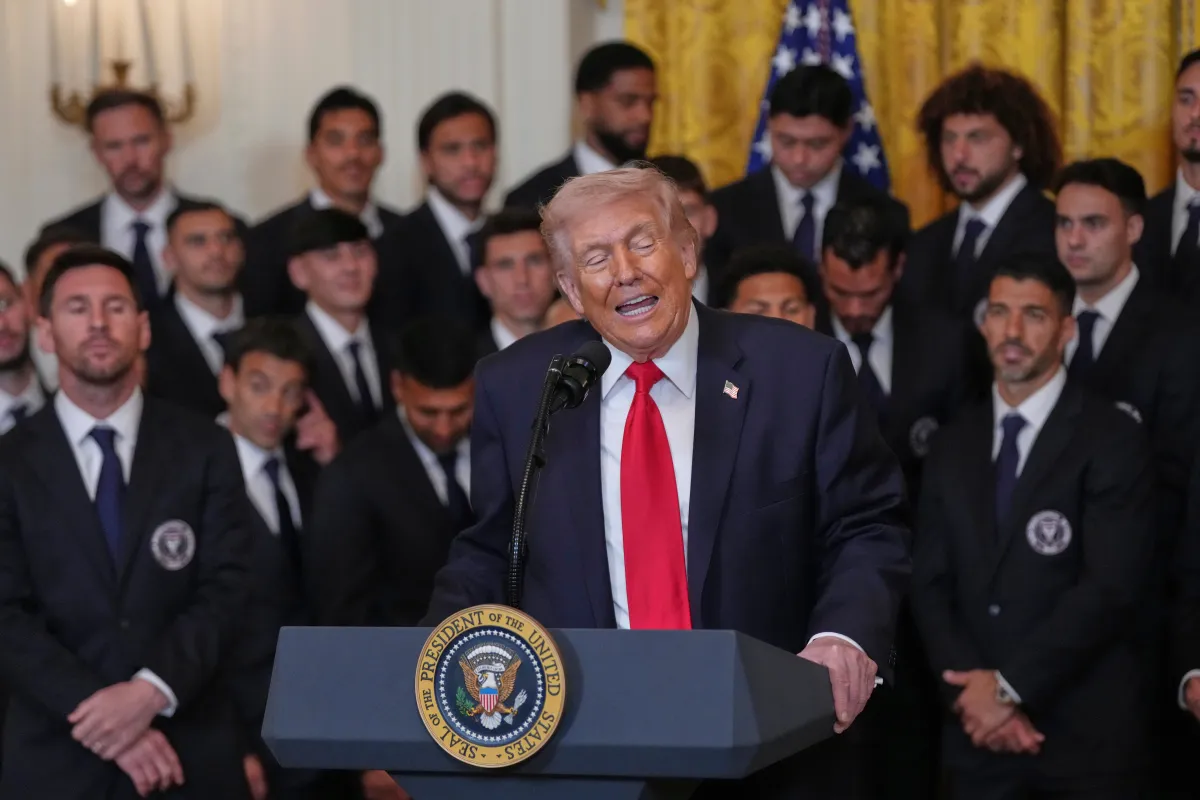 डोनाल्ड ट्रम्प- इंडिया टीवी हिंदी