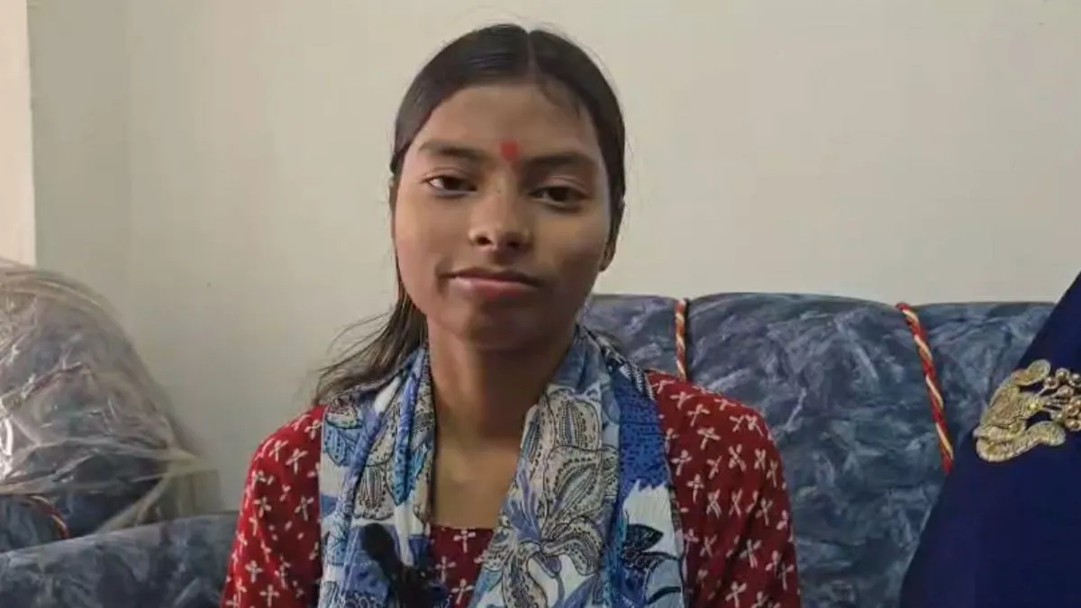 बिहार बोर्ड क्लास 12 रिजल्ट में आर्ट्स स्ट्रीम में छपरा की रौशनी ने पूरे प्रदेश में 5वीं रैंक हासिल - India TV Hindi