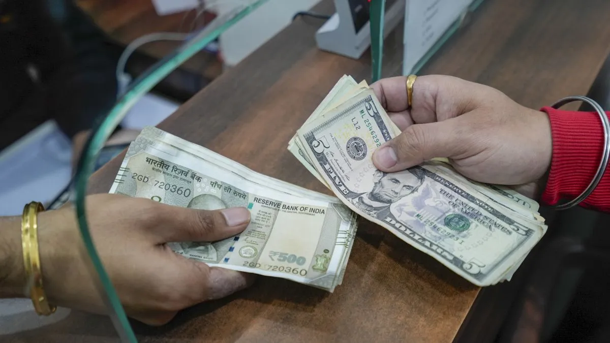 rupee, rupee value, rupee vs dollar, inr vs usd, indian economy, economic growth, gdp, gdp growth, i- India TV Hindi