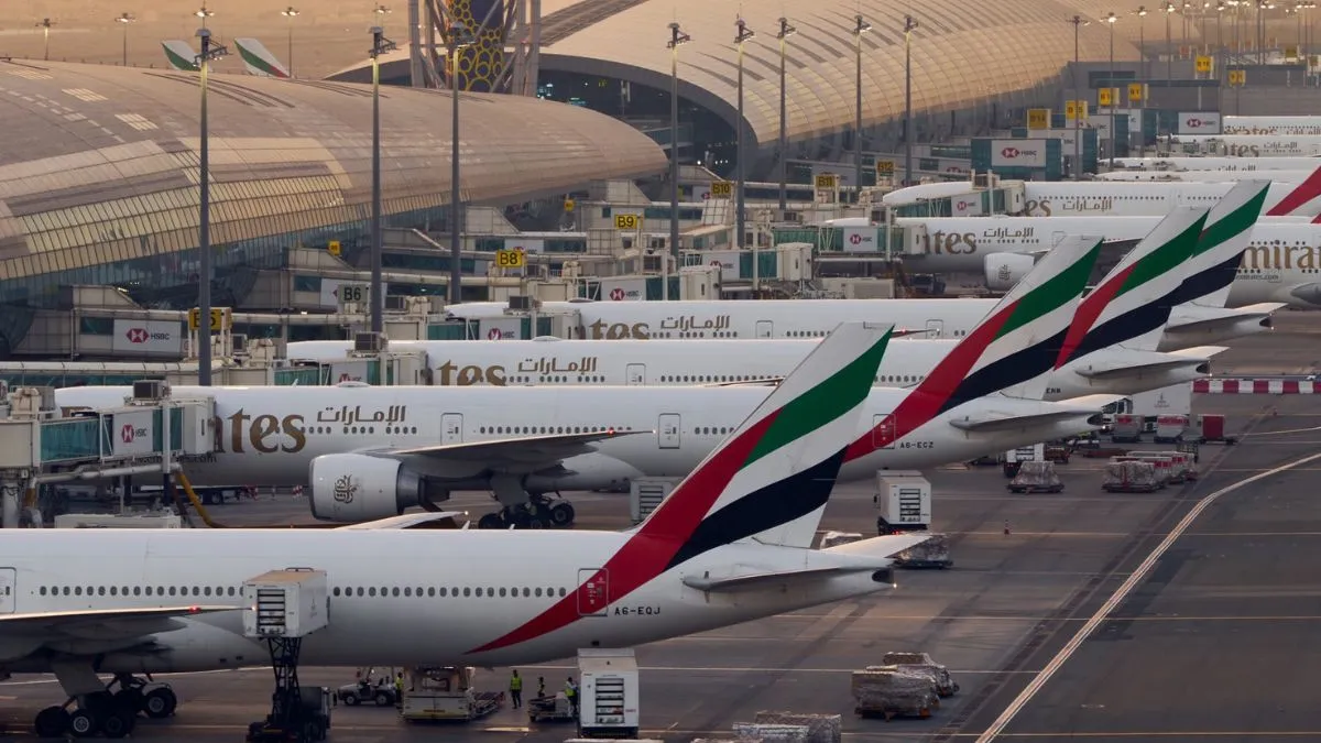 Tel Aviv airport, Dubai airport, Abu Dhabi airport, Doha airport, Tehran airport, qatar airport, kuw- India TV Paisa