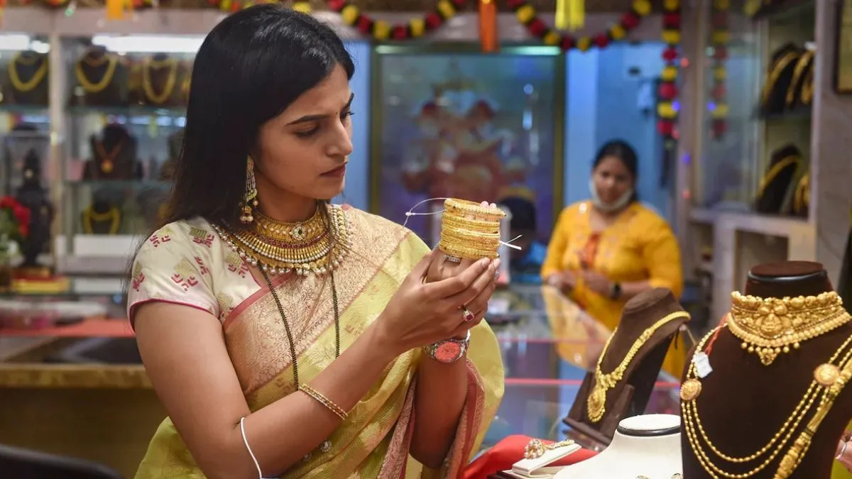 Silver Gold Rates, gold price silver price, today gold rate, today gold price, tanishq, gold price t- India TV Hindi