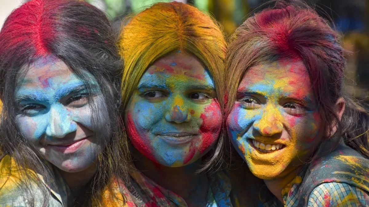 holi kyu manate hai- India TV Hindi