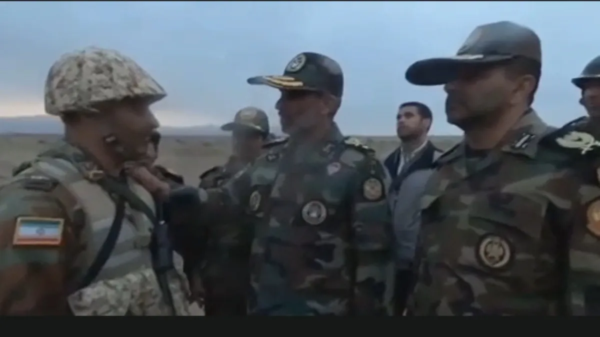 ईरान के कमांडर ने जवानों से की मुलाकात- India TV Hindi