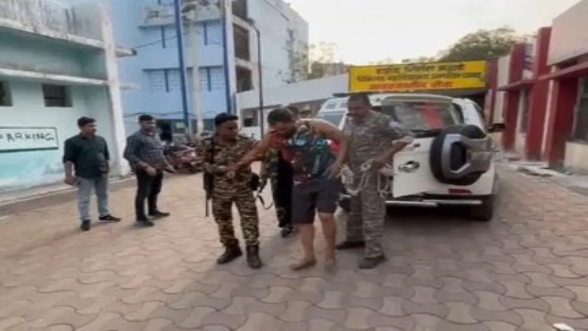 पुलिस ने शुरू की कार्रवाई- India TV Hindi