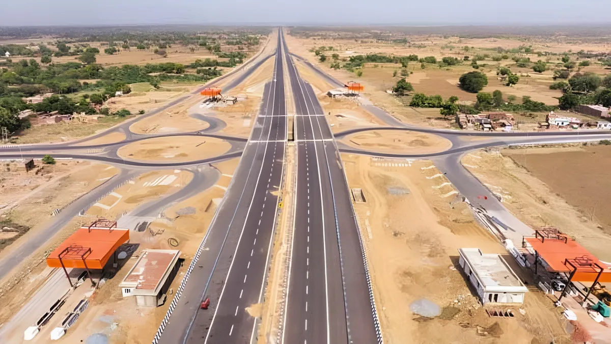 नोएडा एयरपोर्ट और...- India TV Paisa