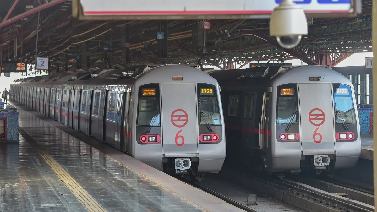 नोएडा सेक्टर-16 मेट्रो...- India TV Hindi