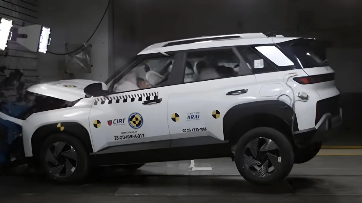 हुंडई वेन्यू को भारत NCAP...- India TV Hindi