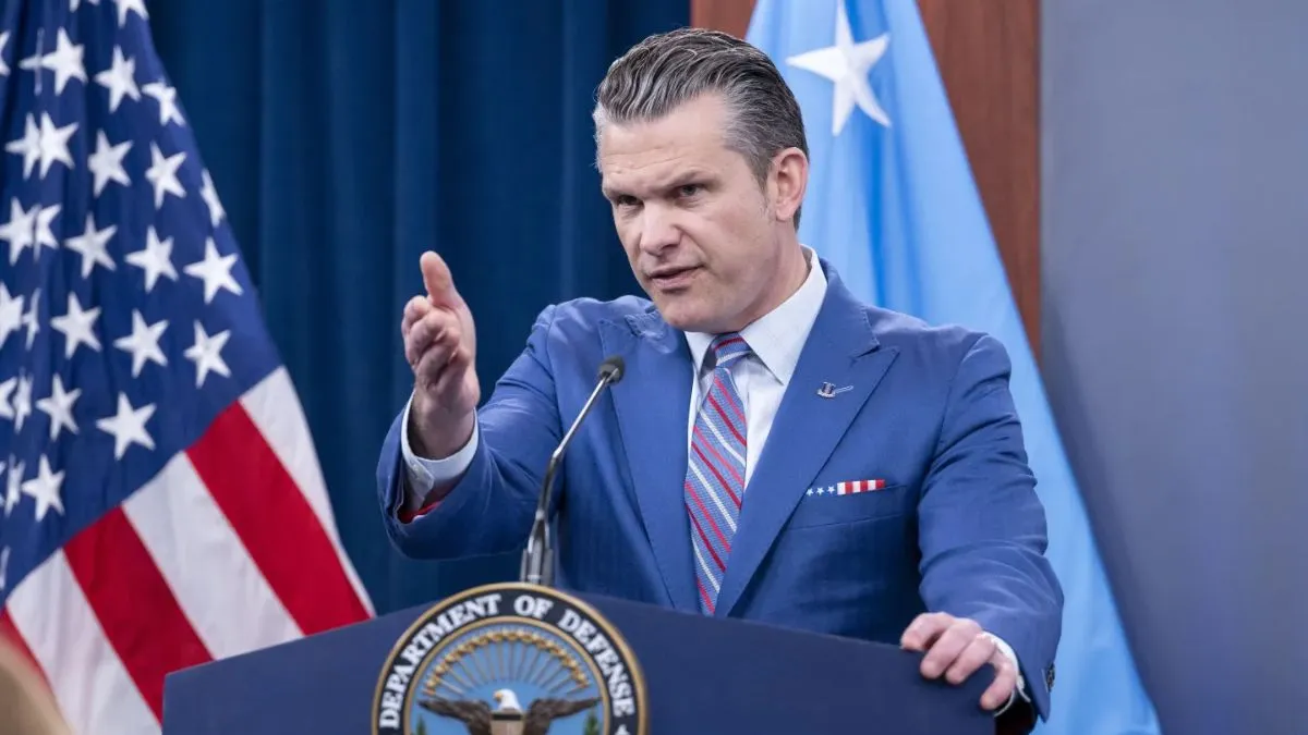 US Iran tensions 2026, Pete Hegseth warning Iran, Donald Trump Iran policy- India TV Hindi