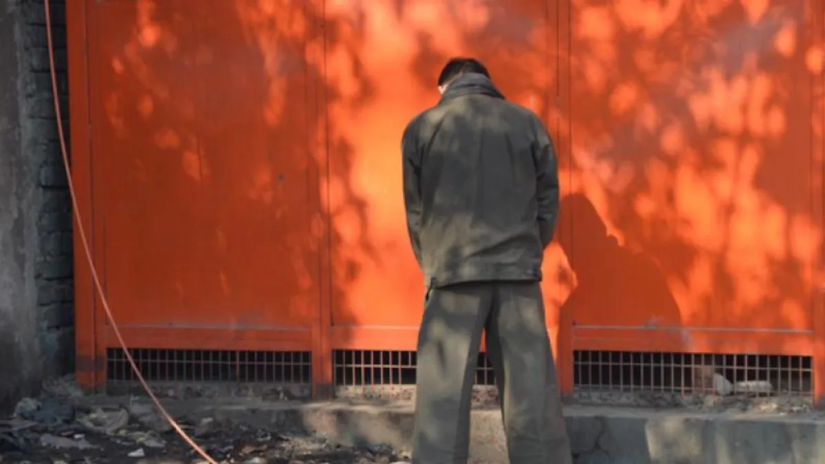 public urination- India TV Hindi