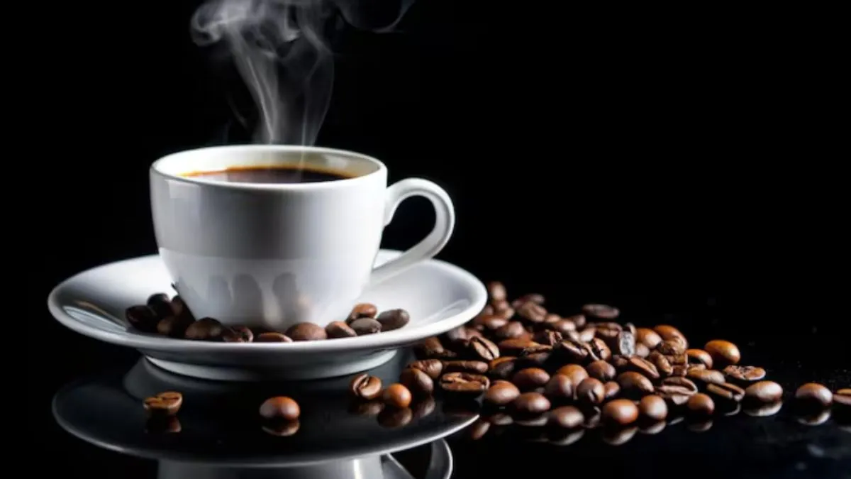 AIIMS के डॉक्टर ने बताया 14 दिन तक कॉफी पीने से क्या होता है- India TV Hindi