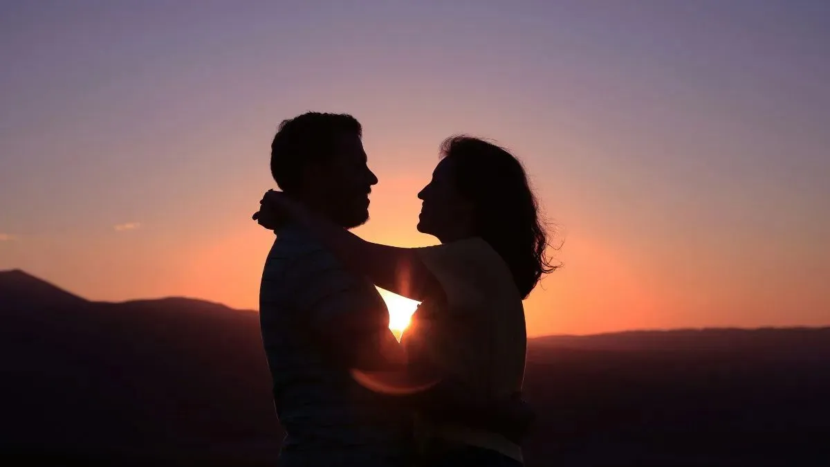 Love Horoscope - India TV Hindi