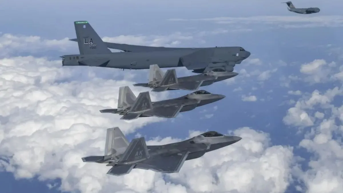 अमेरिका के बी-52 बॉम्बर्स।- India TV Hindi