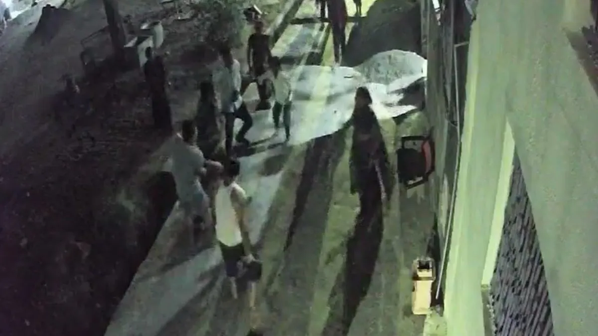 vashim man and wife beaten- India TV Hindi