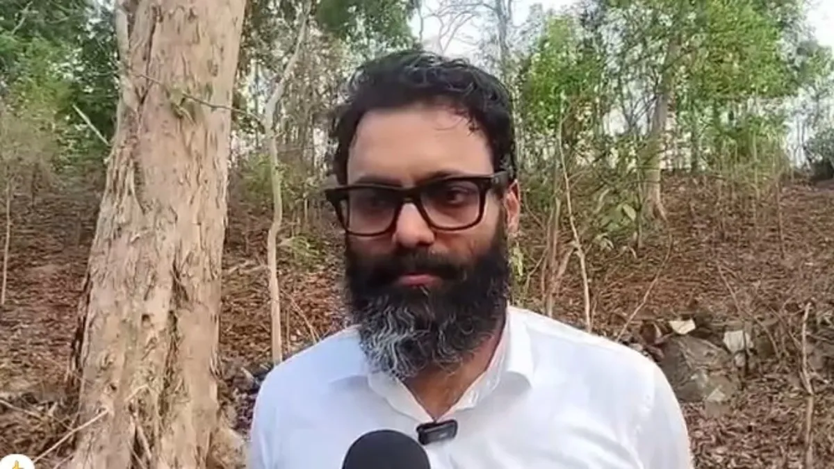 जशपुर कलेक्टर रोहित व्यास- India TV Hindi