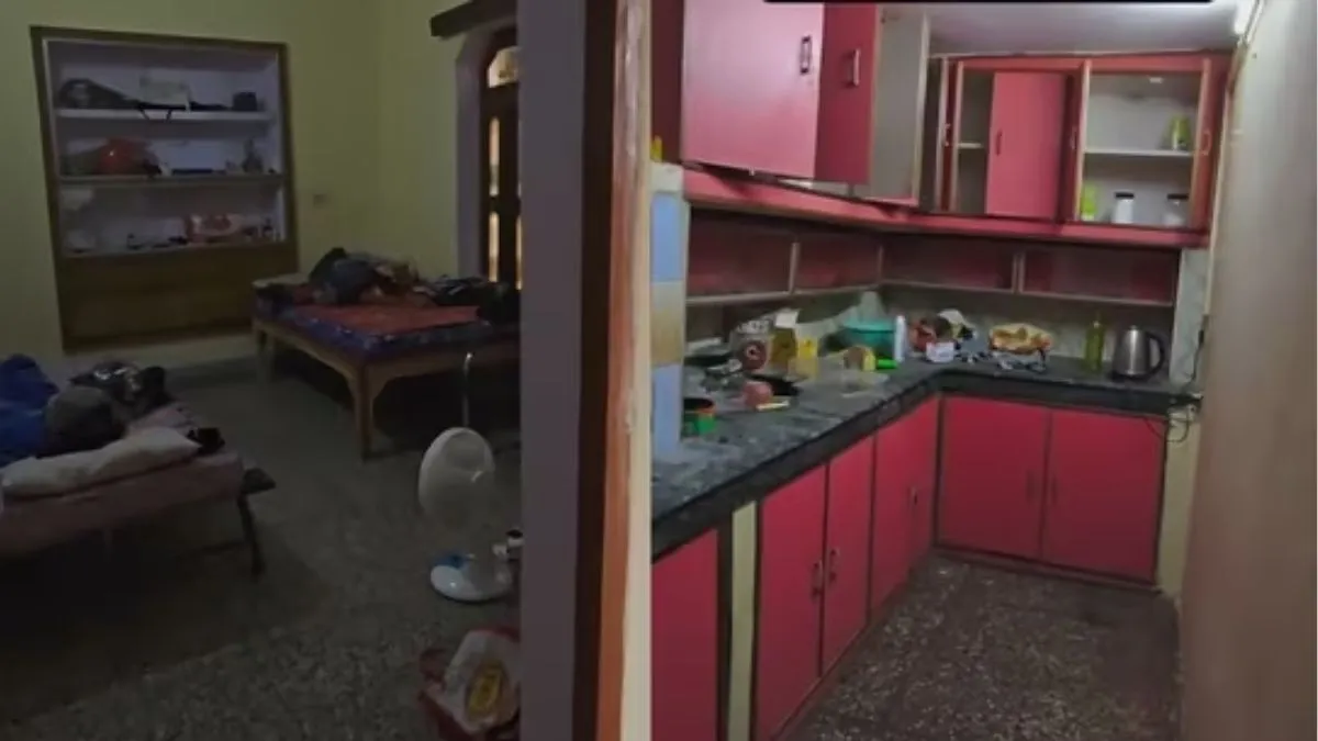 Noida PG Video, Noida PG Viral Video, Aaj Ka Viral Video, Viral Video, Viral News- India TV Hindi