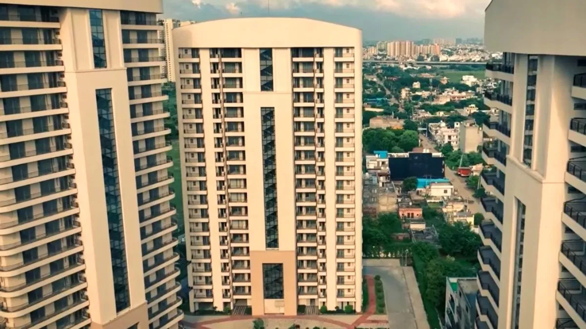 अथॉरिटी ने सेक्टर-109 में बढ़ी प्रॉपर्टी कीमतों को ध्यान में रखते हुए 13,000 रुपये प्रति वर्ग फुट के- India TV Hindi