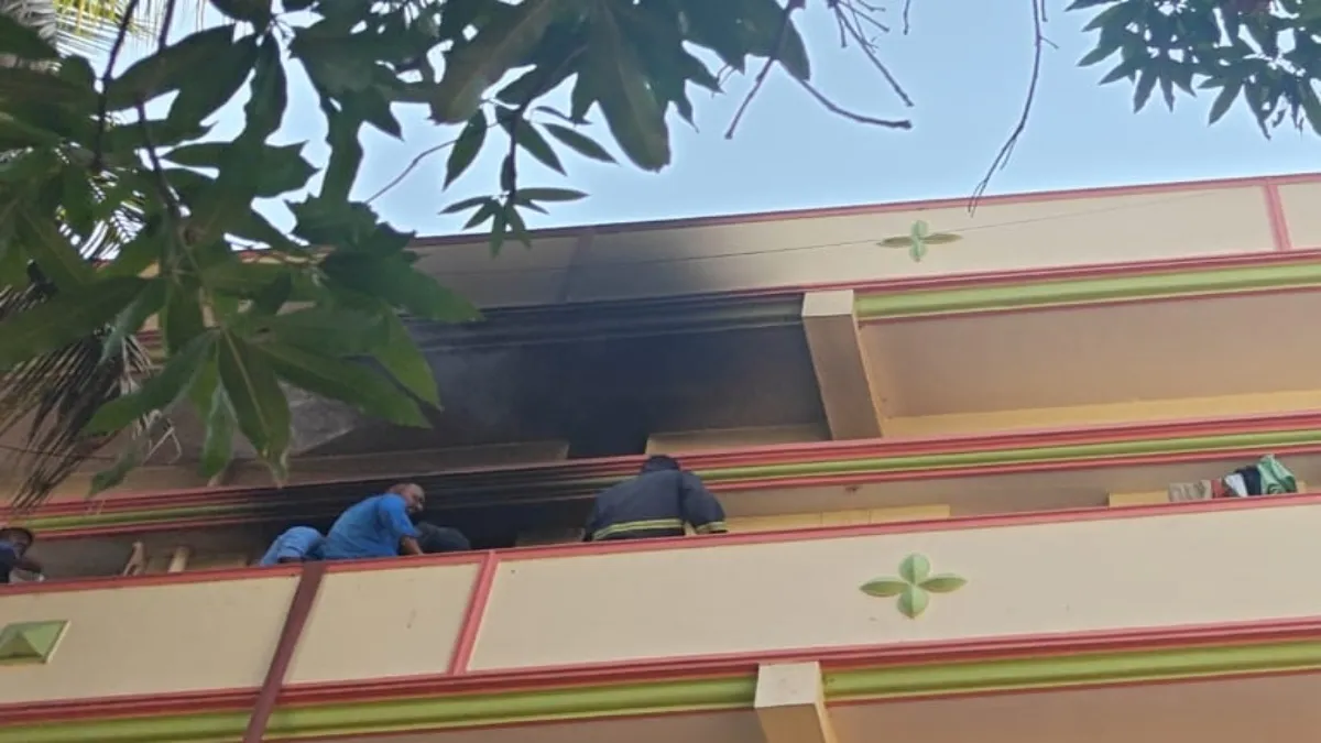 गर्लफ्रेंड ने बॉयफ्रेंड को जिंदा जलाया- India TV Hindi