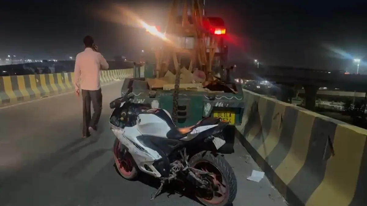 मुकुंदपुर फ्लाईओवर...- India TV Hindi