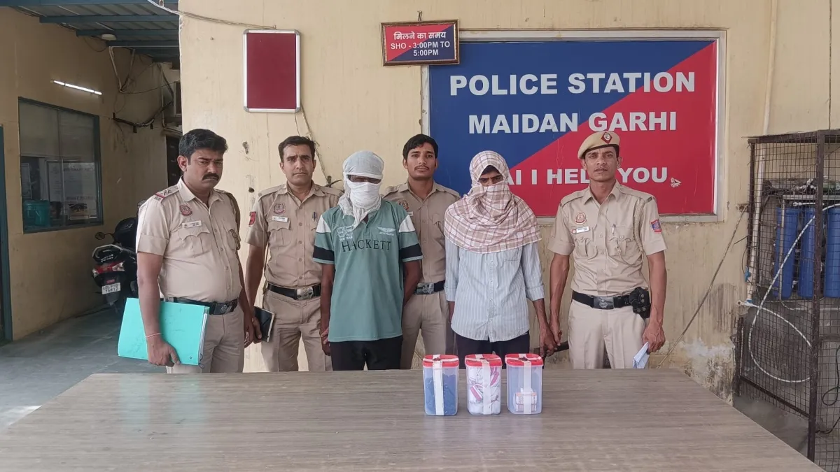 delhi police Maidan Garhi robbery case - India TV Hindi