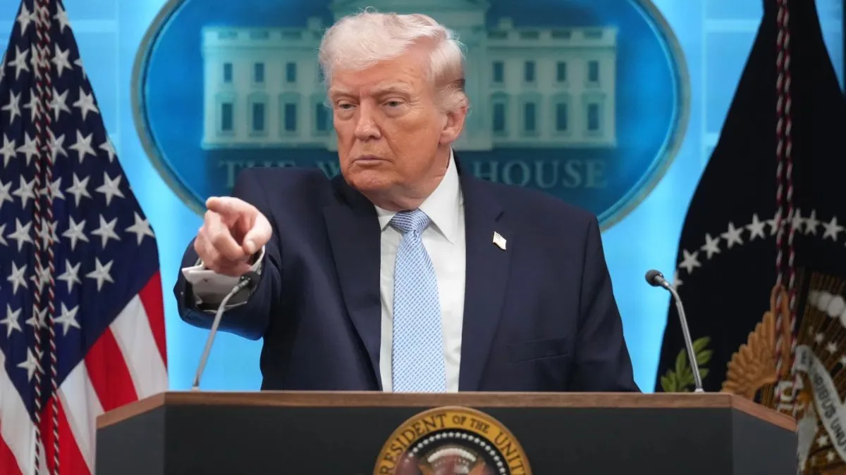 शांति वार्ता के पहले ट्रंप ने ईरान को दी धमकी, कहा- 'समझौता नहीं हुआ तो फिर करेंगे हमला'