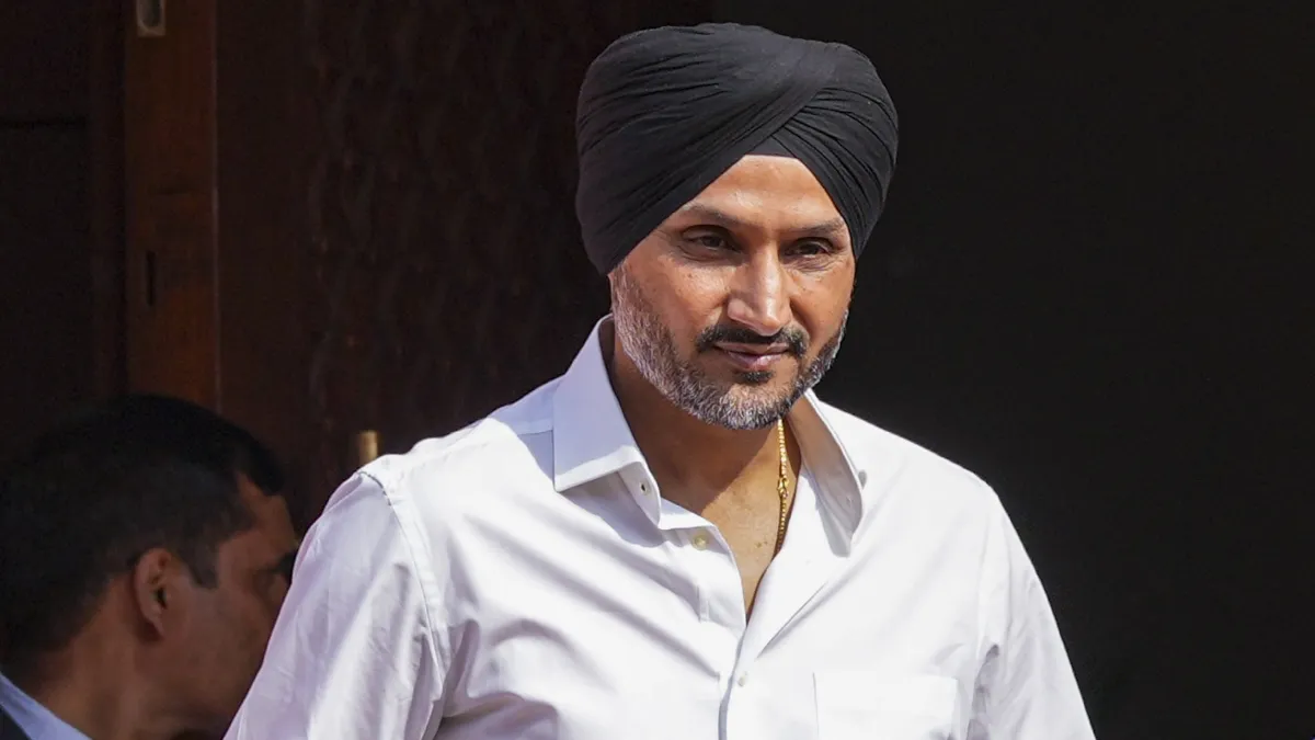 harbhajan singh security paunjab haryana high court- India TV Hindi