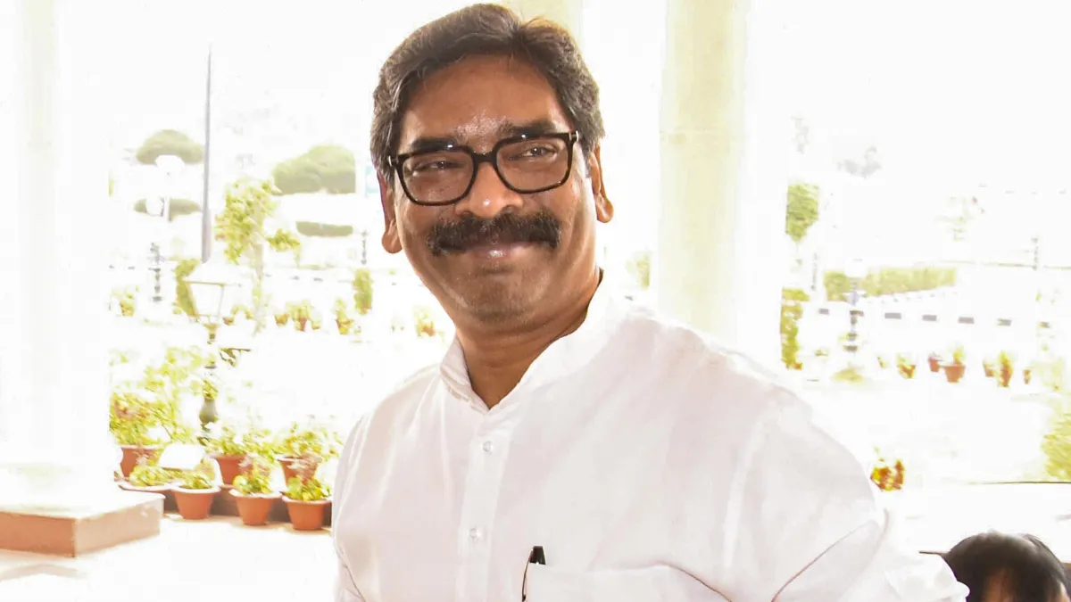 hemant soren action jharkhand treasury scam- India TV Hindi