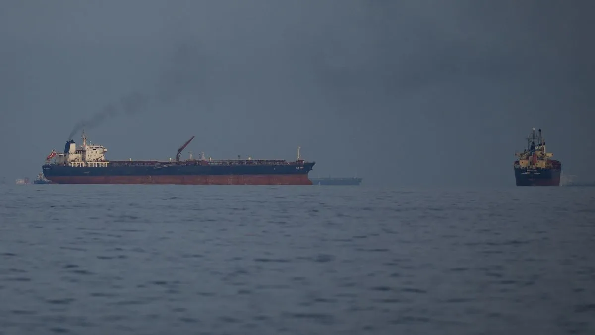 Hormuz Strait, Hormuz Strait LPG ship Jag Vikram, India energy imports 2026- India TV Hindi