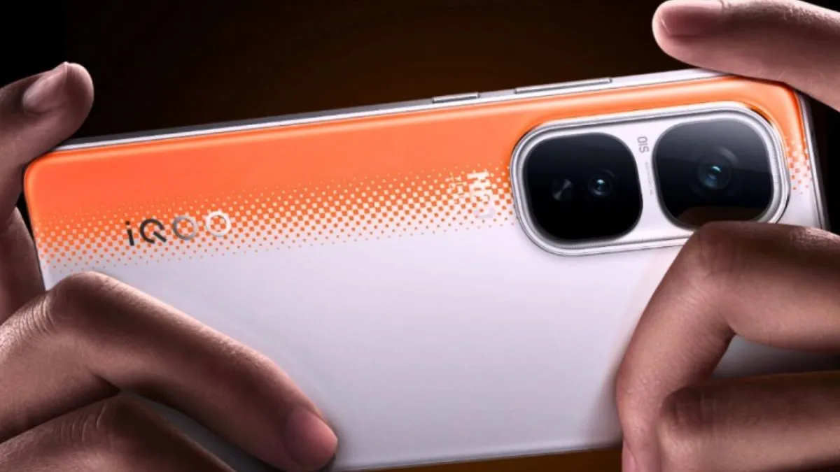 iQOO Smartphone- India TV Hindi