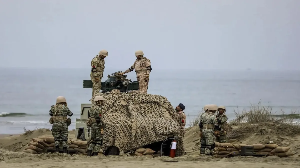 Iran Army- India TV Hindi