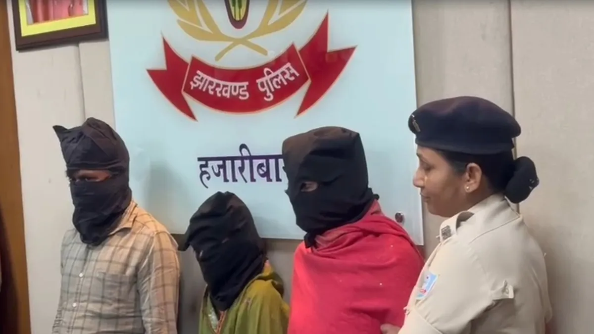 पुलिस ने बच्ची की मां...- India TV Hindi