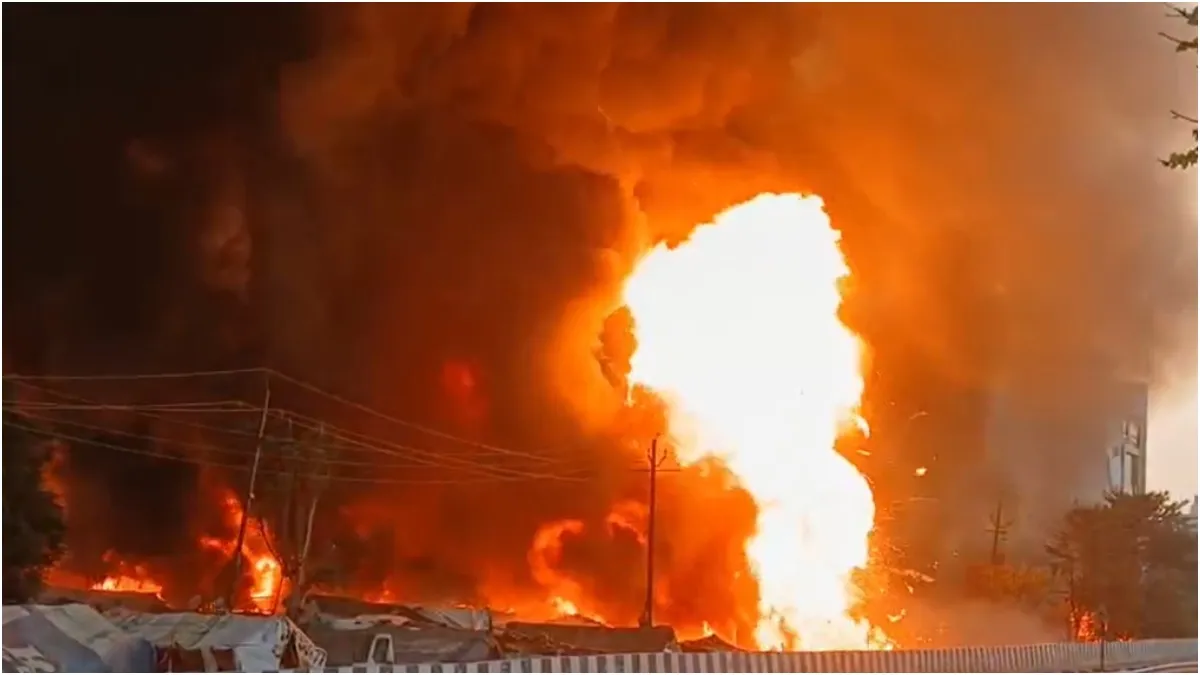 UP Lucknow vikas nagar fire- India TV Hindi